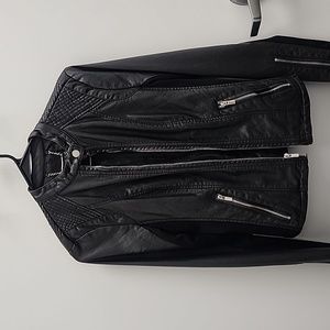 EXPRESS DOUBLE PEPLUM (MINUSTHE) LEATHER JACKET BLACK USED